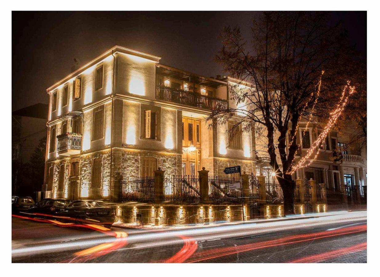 Vila Ekrem Корча Экстерьер фото