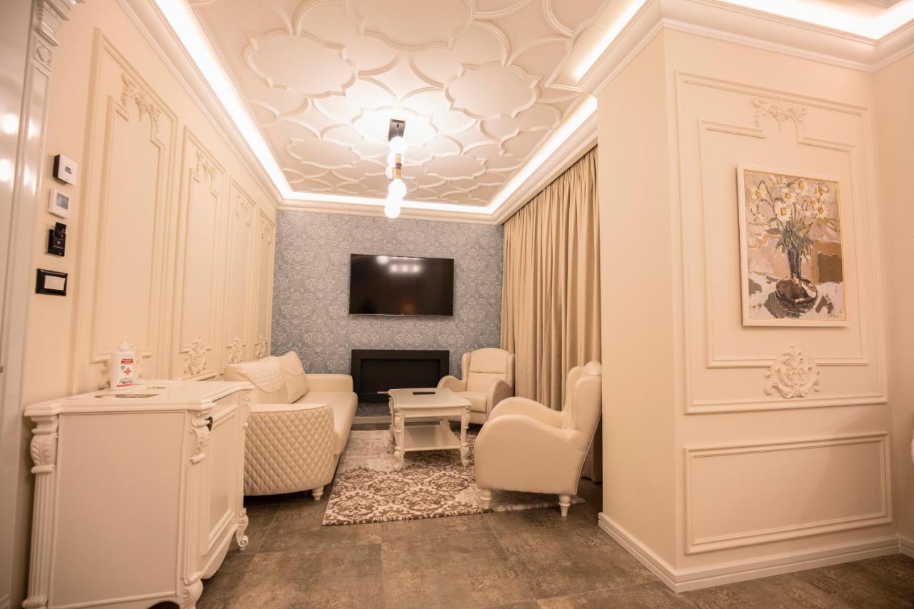 Vila Ekrem Корча Экстерьер фото